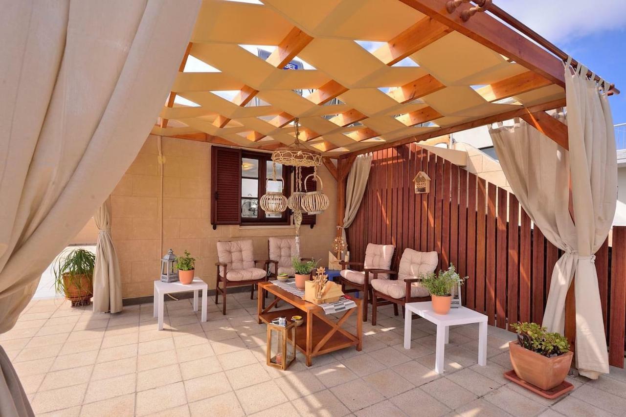 Center Penthouse - Medieval Town 10'- Beach 2' Rhodes City Exterior foto