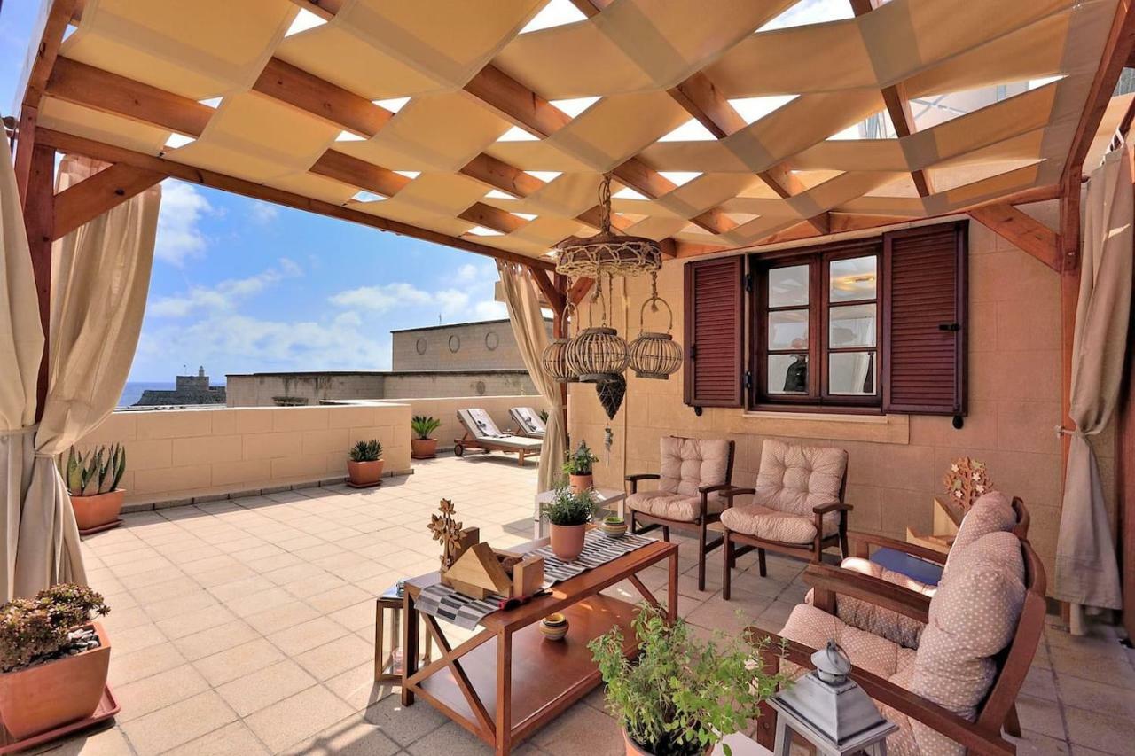 Center Penthouse - Medieval Town 10'- Beach 2' Rhodes City Exterior foto