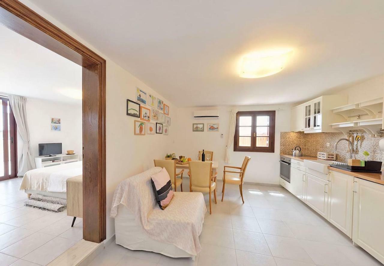 Center Penthouse - Medieval Town 10'- Beach 2' Rhodes City Exterior foto