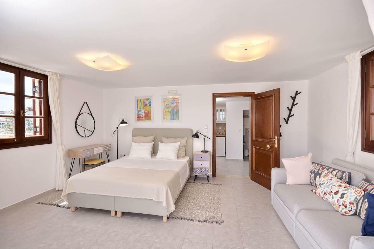 Center Penthouse - Medieval Town 10'- Beach 2' Rhodes City Exterior foto